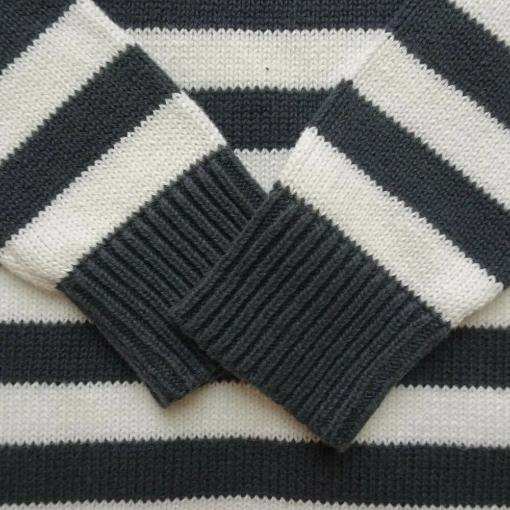 Clearance!💎5/$25 OLD NAVY Girl's Knit Pullover Sweater Heart Stripe Preppy XS